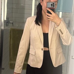 NWT Ann Taylor nude/cream blazer size 4